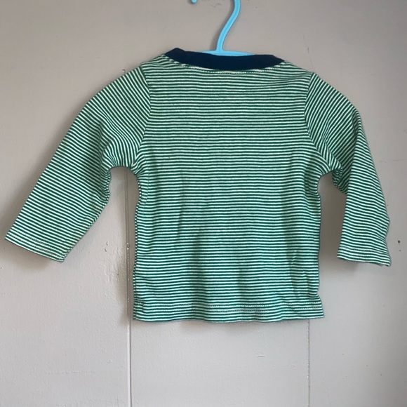 3 for 12$ Child of mine carters long sleeve baby shirt, 6 to 9 months - Picture 2 of 2